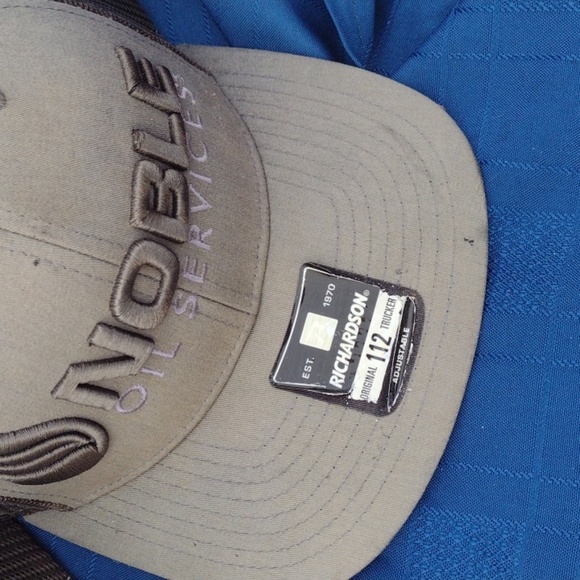 Pair of Ballcaps - Picture 2 of 2